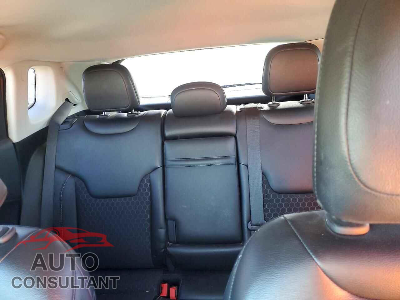 JEEP COMPASS 2019 - 3C4NJDBBXKT598905