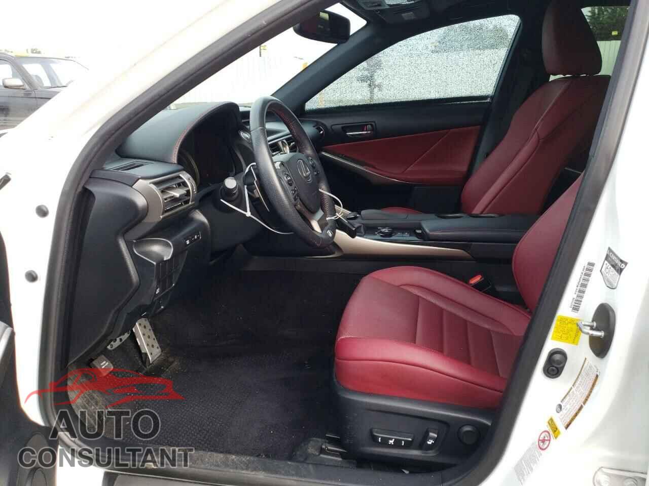 LEXUS IS 2014 - JTHBF1D28E5031868