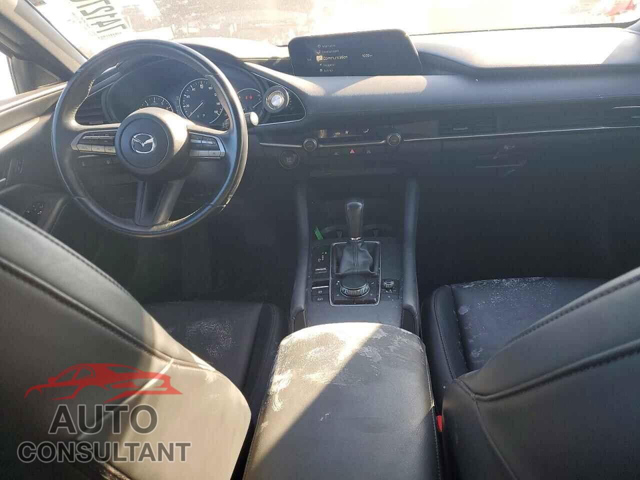 MAZDA 3 2021 - JM1BPBKL7M1313568