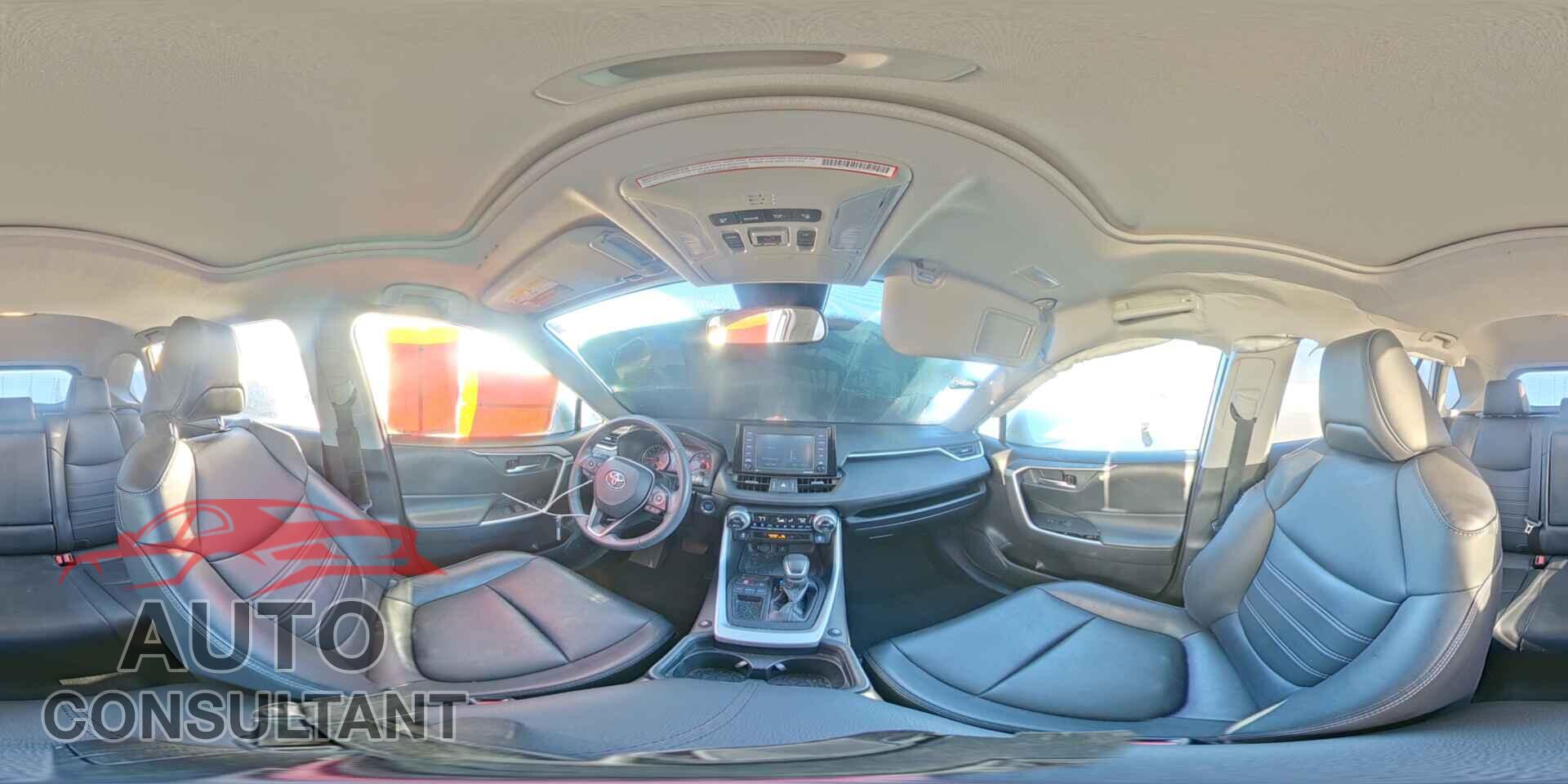 TOYOTA RAV4 2020 - 2T3C1RFV5LC072802