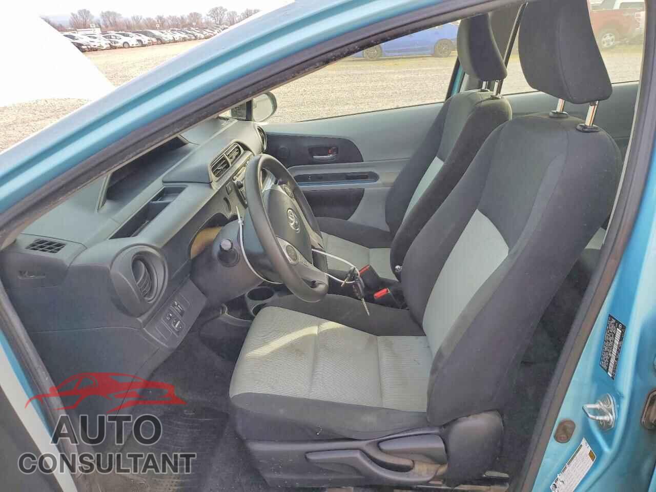 TOYOTA PRIUS 2013 - JTDKDTB33D1037744