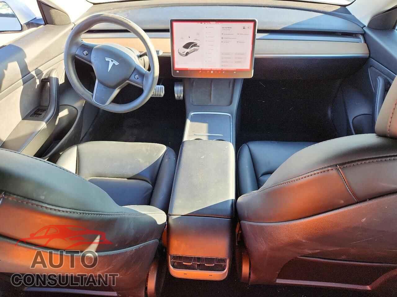 TESLA MODEL 3 2021 - 5YJ3E1EA4MF871562