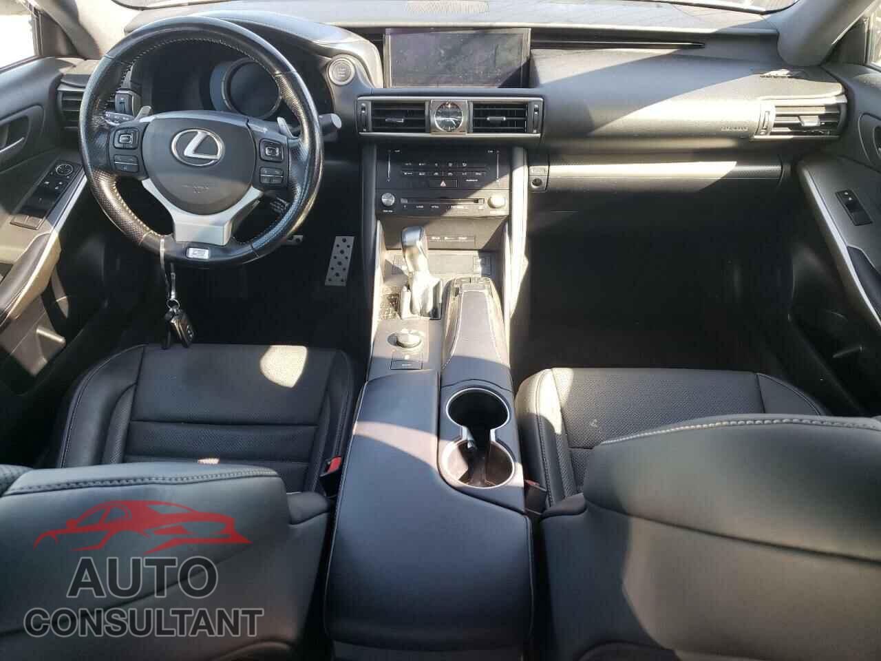 LEXUS IS 2017 - JTHCM1D26H5022018