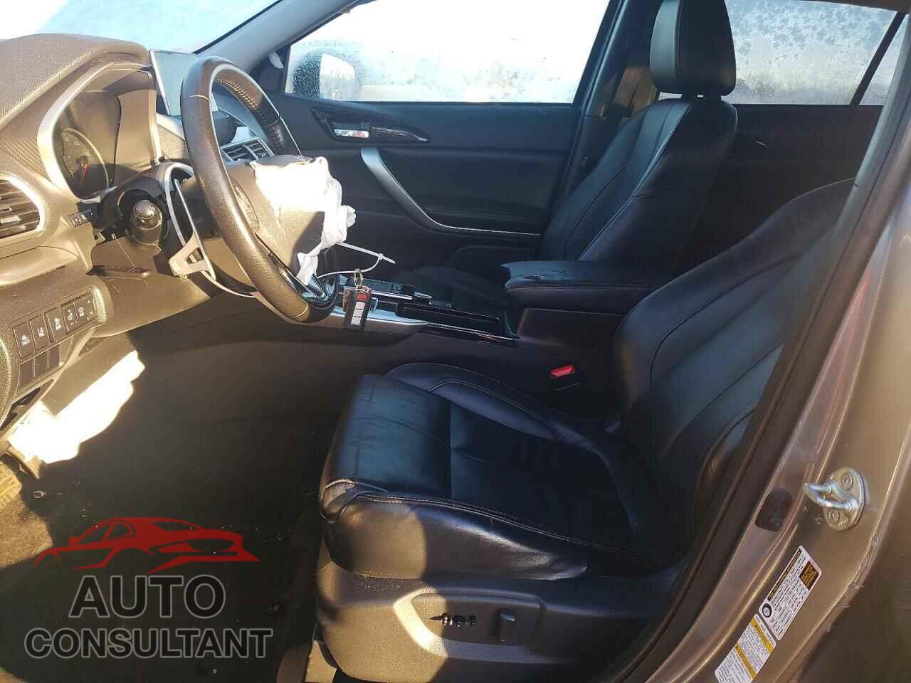 MITSUBISHI ECLIPSE 2019 - JA4AT5AA7KZ011456