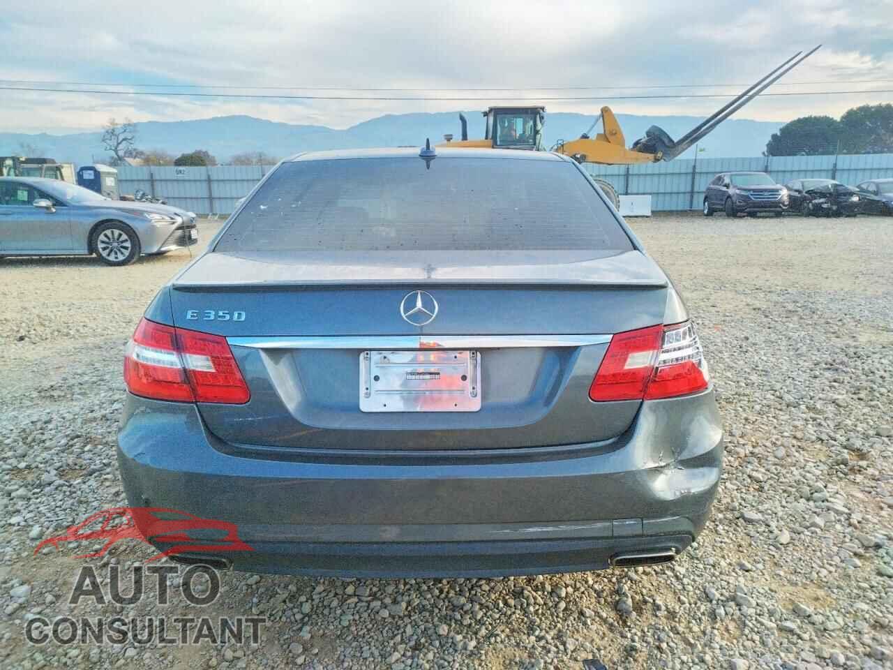 MERCEDES-BENZ E-CLASS 2012 - WDDHF5KB9CA640306