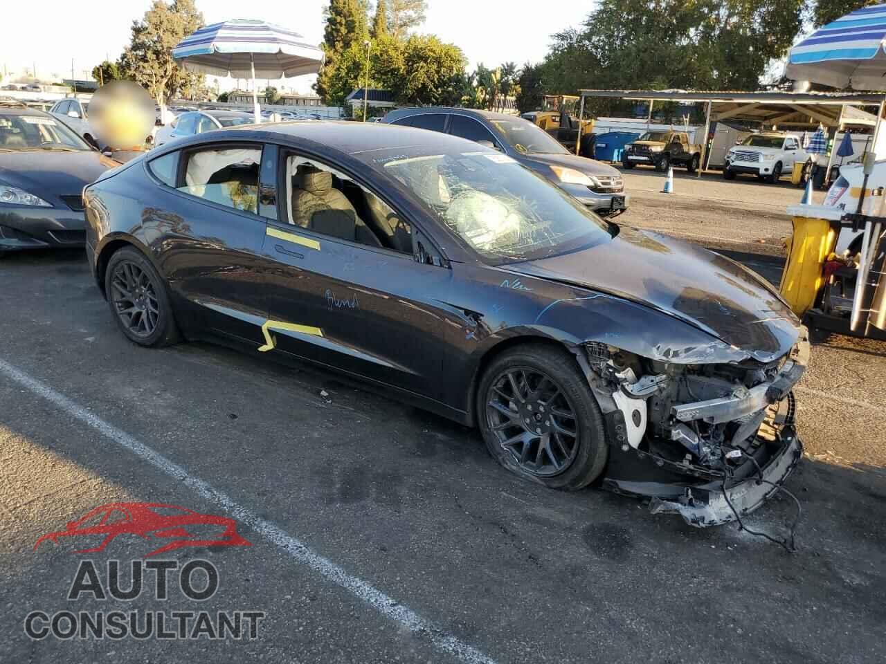 TESLA MODEL 3 2024 - 5YJ3E1EB0RF734523