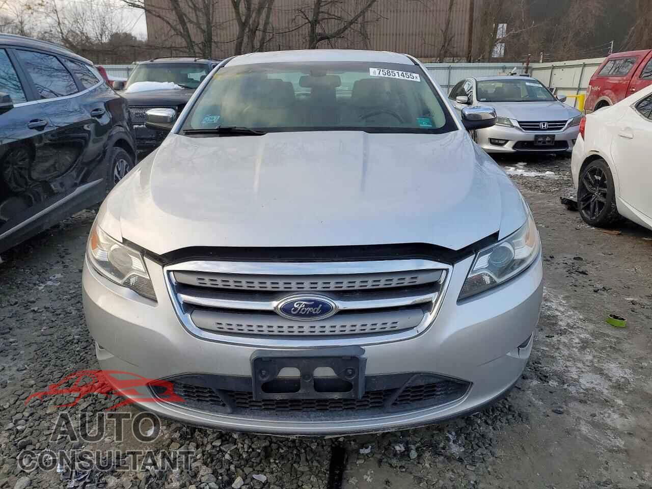 FORD TAURUS 2011 - 1FAHP2FW7BG180664