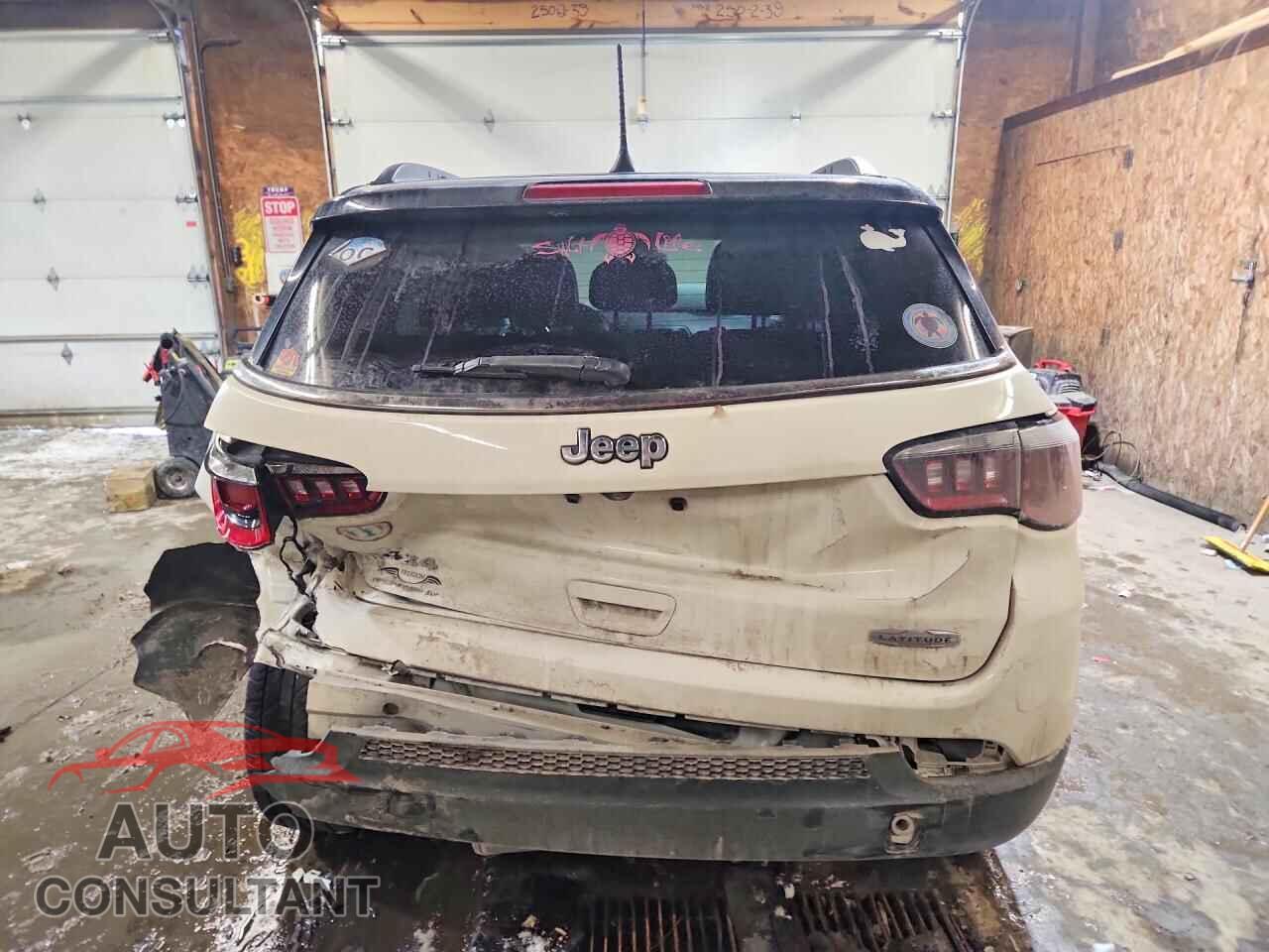 JEEP COMPASS 2018 - 3C4NJDBB5JT453964