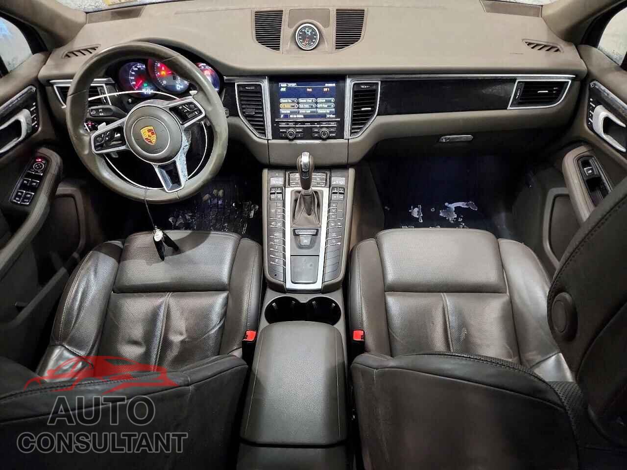 PORSCHE MACAN 2015 - WP1AB2A57FLB42548