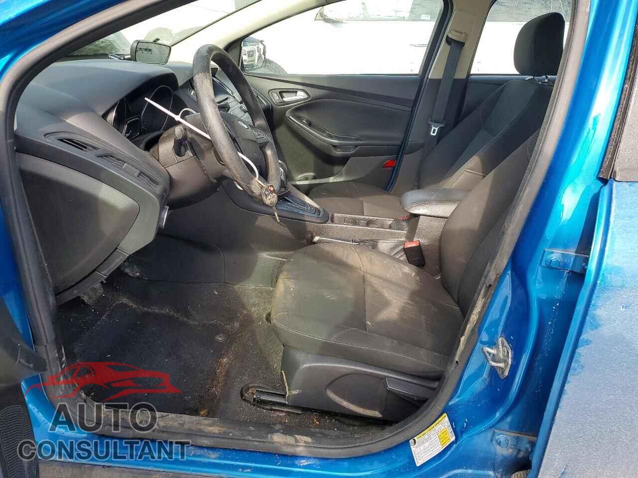 FORD FOCUS 2016 - 1FADP3F22GL243220