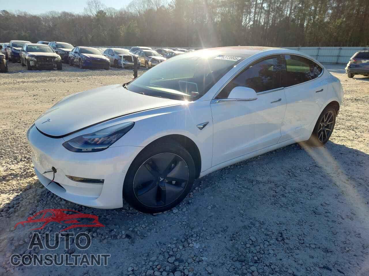 TESLA MODEL 3 2018 - 5YJ3E1EA5JF057710