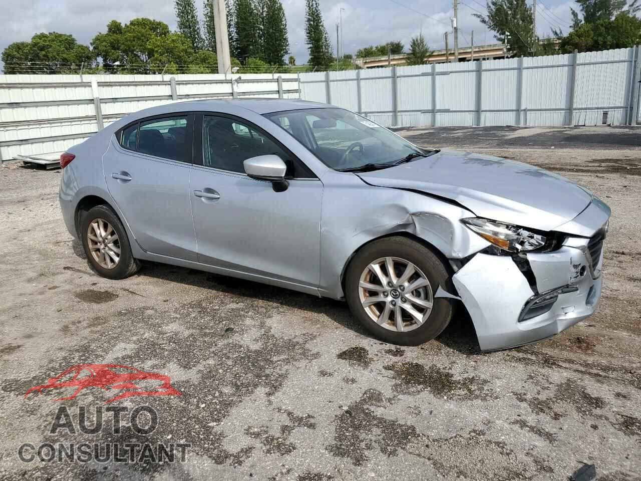 MAZDA 3 2017 - 3MZBN1U76HM132788