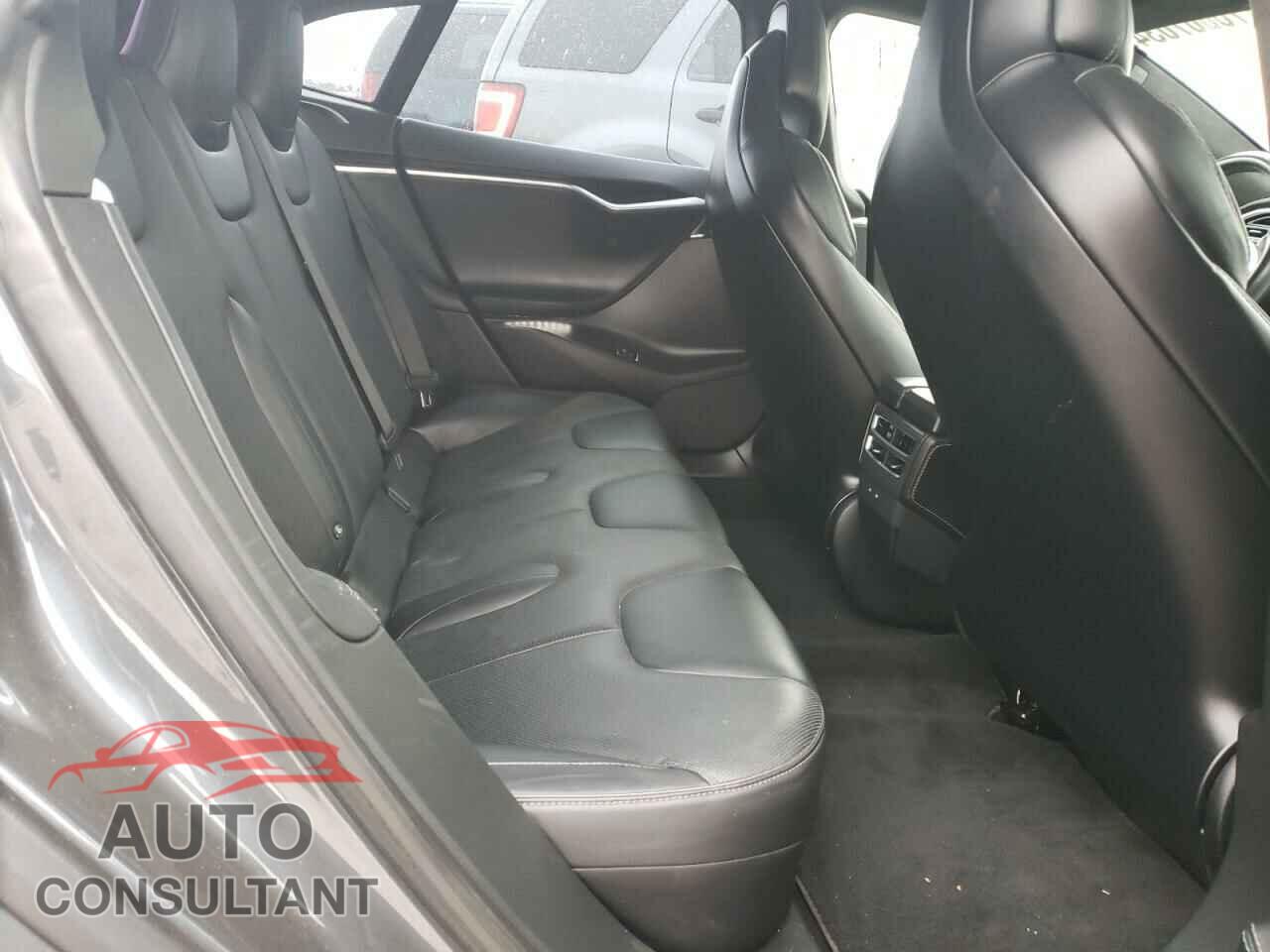 TESLA MODEL S 2016 - 5YJSA1E29GF174327