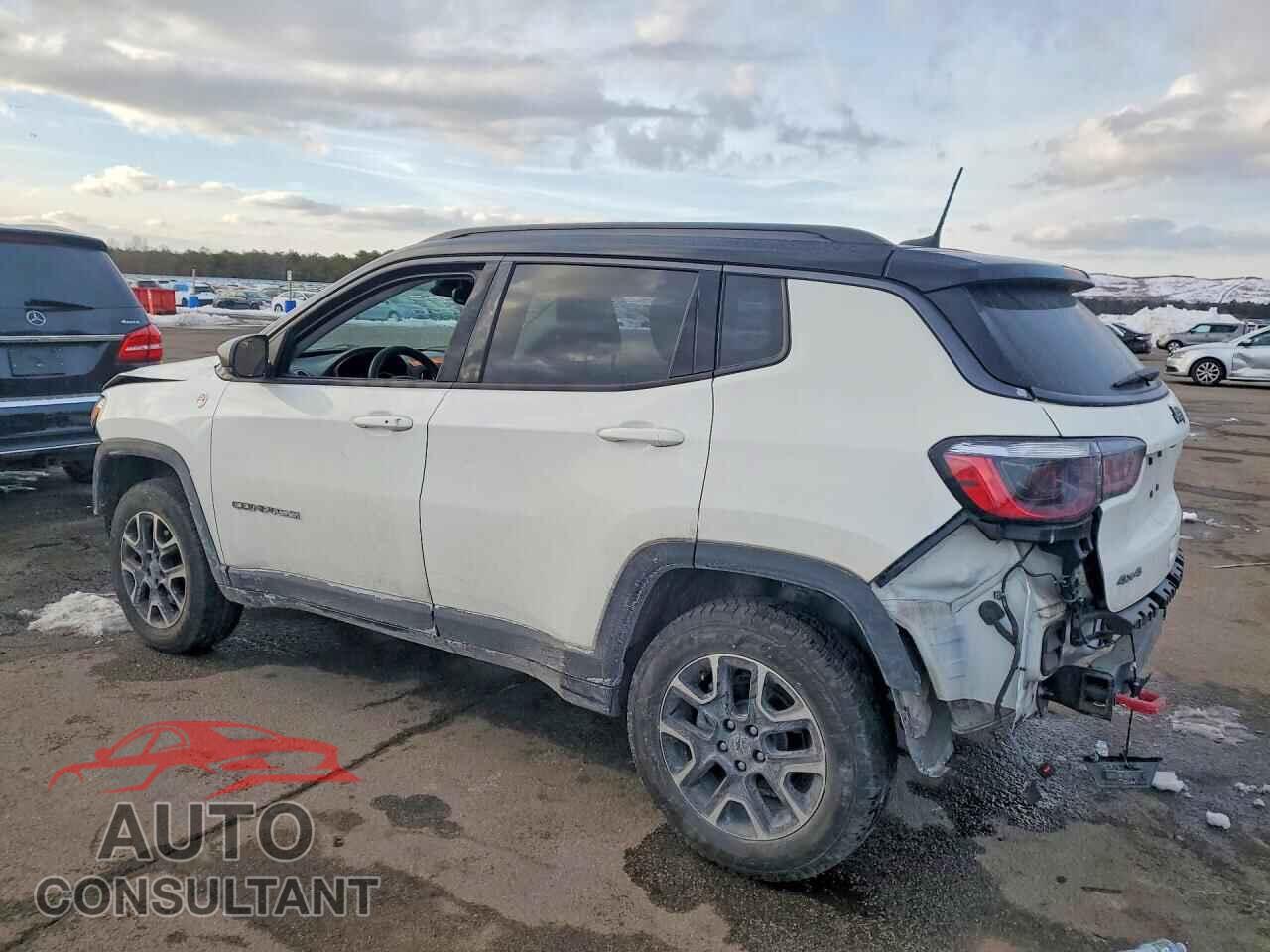 JEEP COMPASS 2021 - 3C4NJDDB2MT548063
