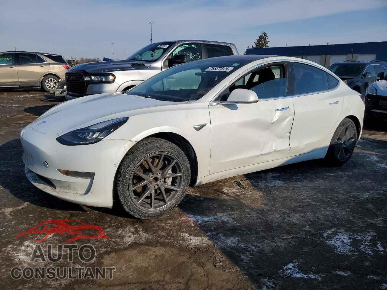 TESLA MODEL 3 2018 - 5YJ3E1EA3JF052182