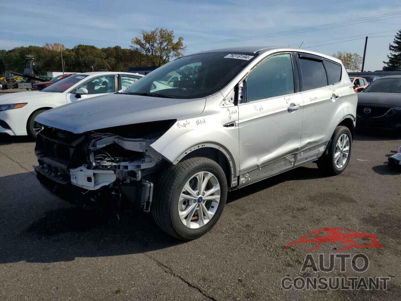 FORD ESCAPE 2017 - 1FMCU9GD3HUE95406