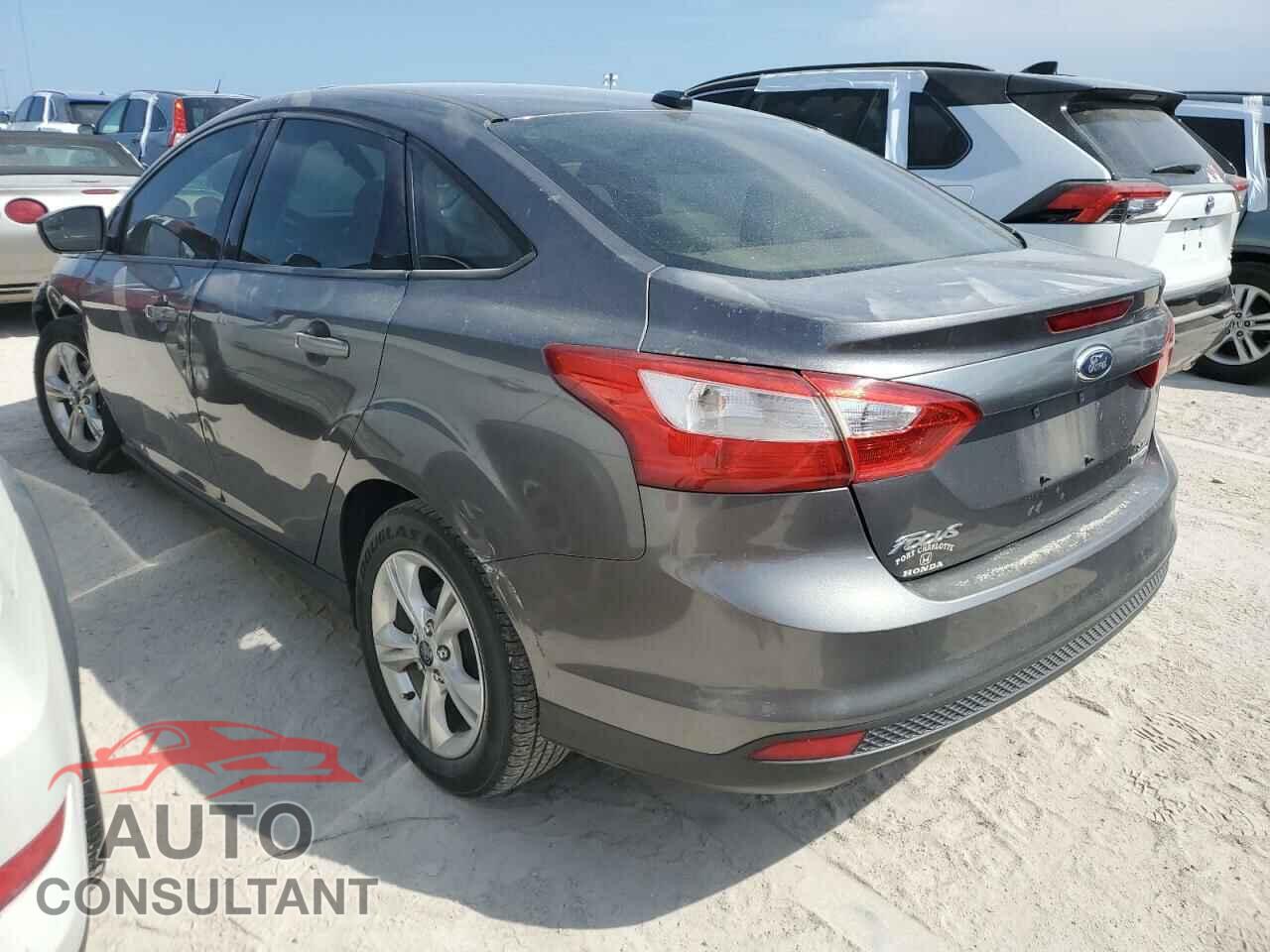 FORD FOCUS 2013 - 1FADP3F22DL323774