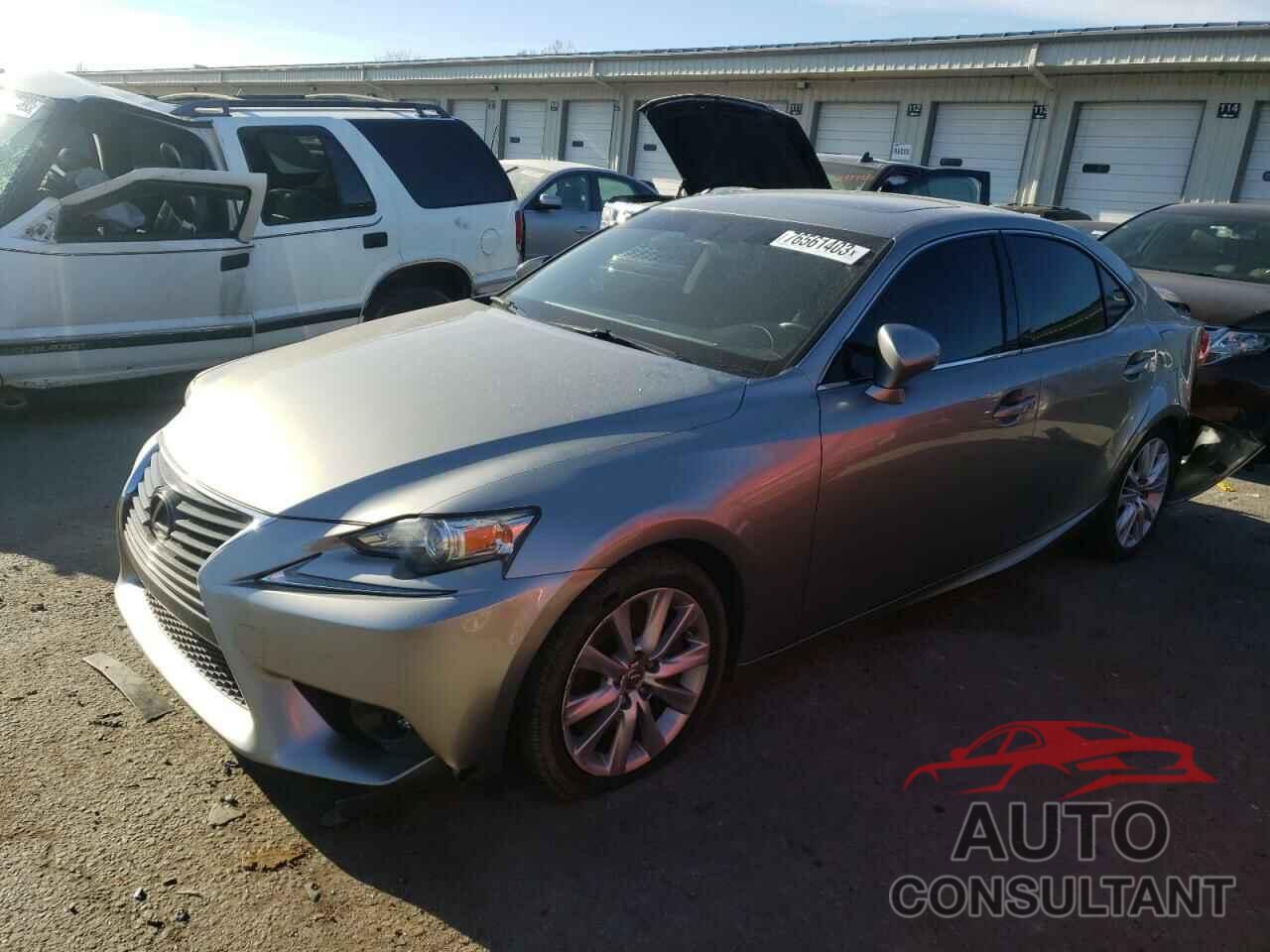 LEXUS IS 2016 - JTHBA1D21G5013732