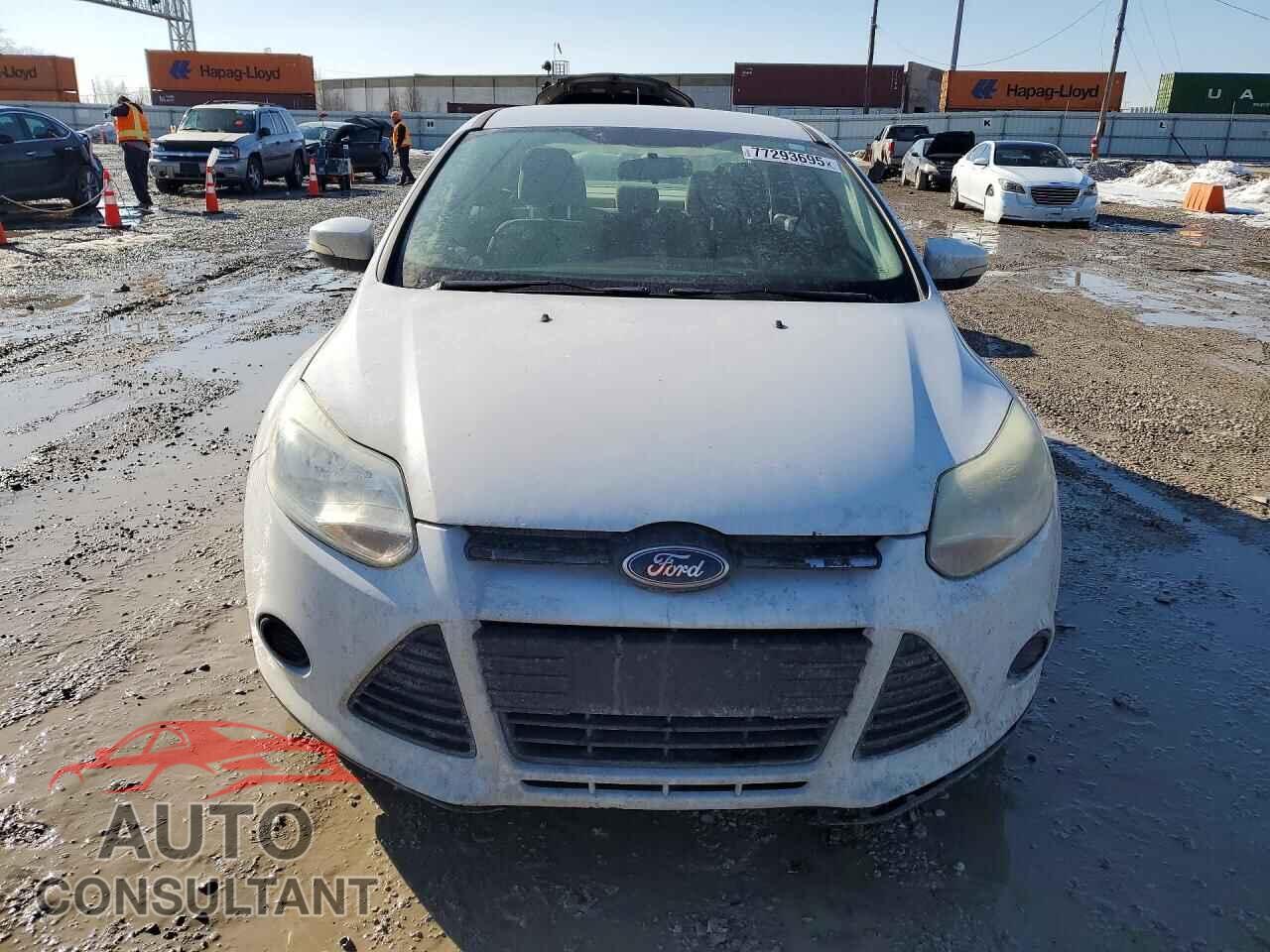 FORD FOCUS 2013 - 1FADP3F2XDL122575