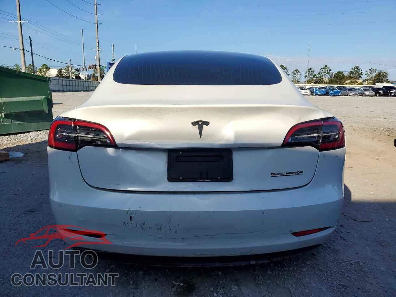 TESLA MODEL 3 2020 - 5YJ3E1EB6LF606939