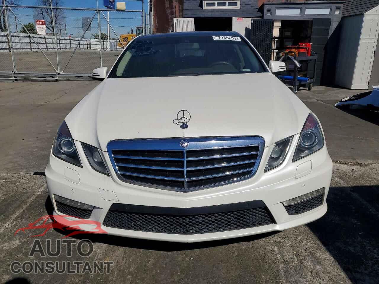 MERCEDES-BENZ E 2012 - WDDHF7EB7CA535190