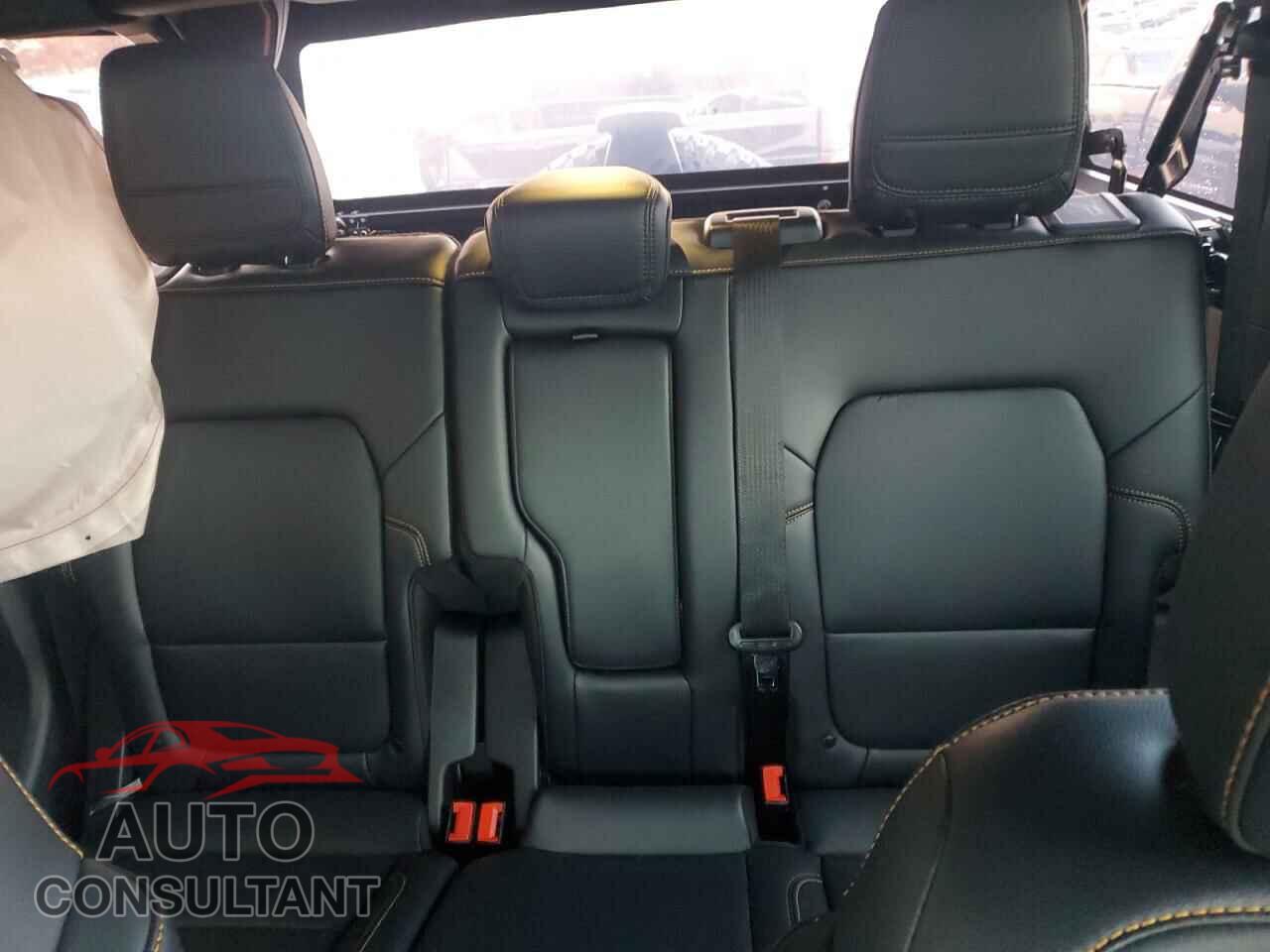 FORD BRONCO 2023 - 1FMEE5DP0PLB62940
