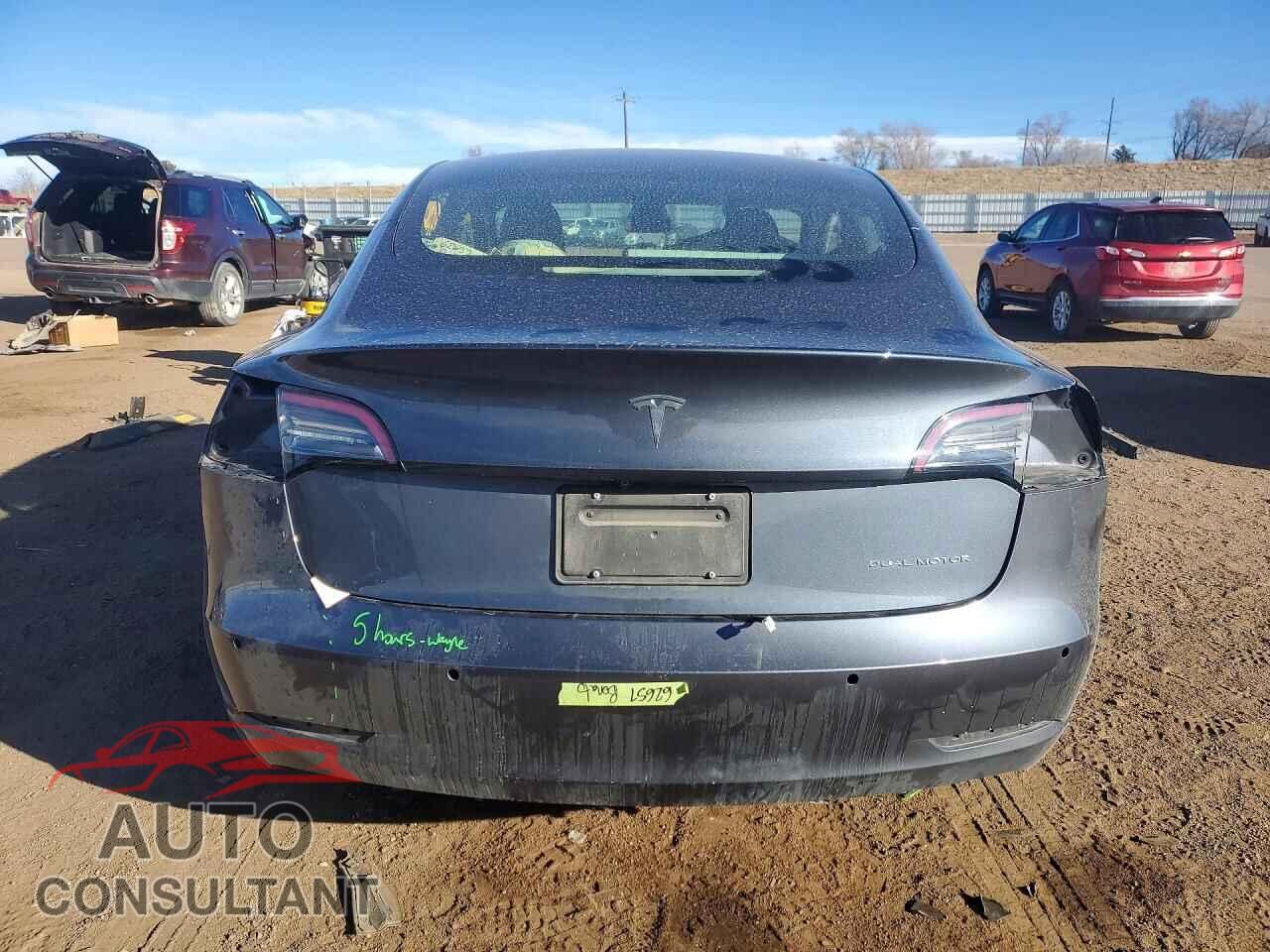 TESLA MODEL 3 2019 - 5YJ3E1EB3KF477346