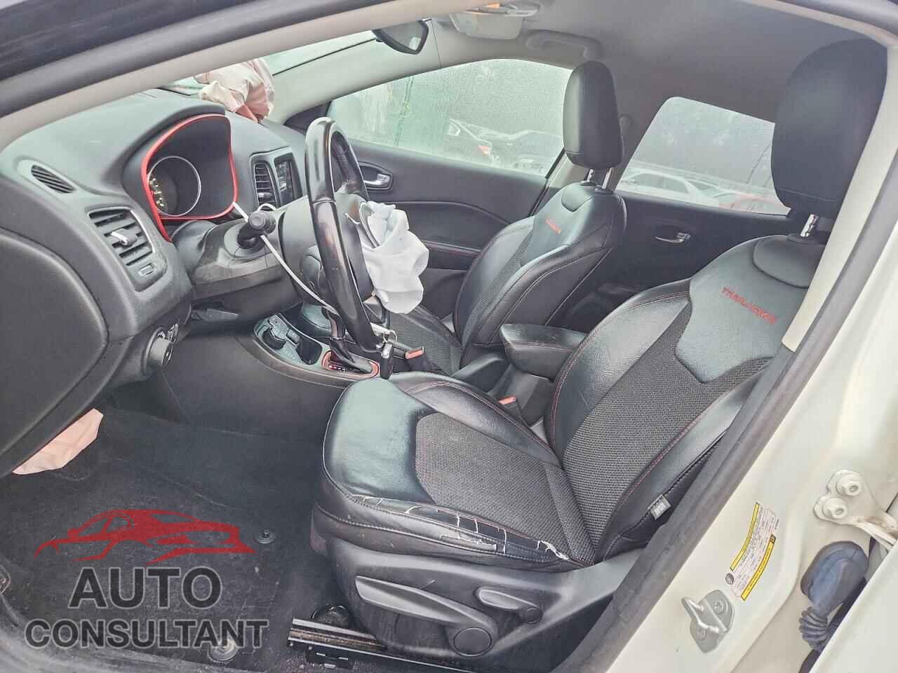 JEEP COMPASS 2019 - 3C4NJDDB9KT795884