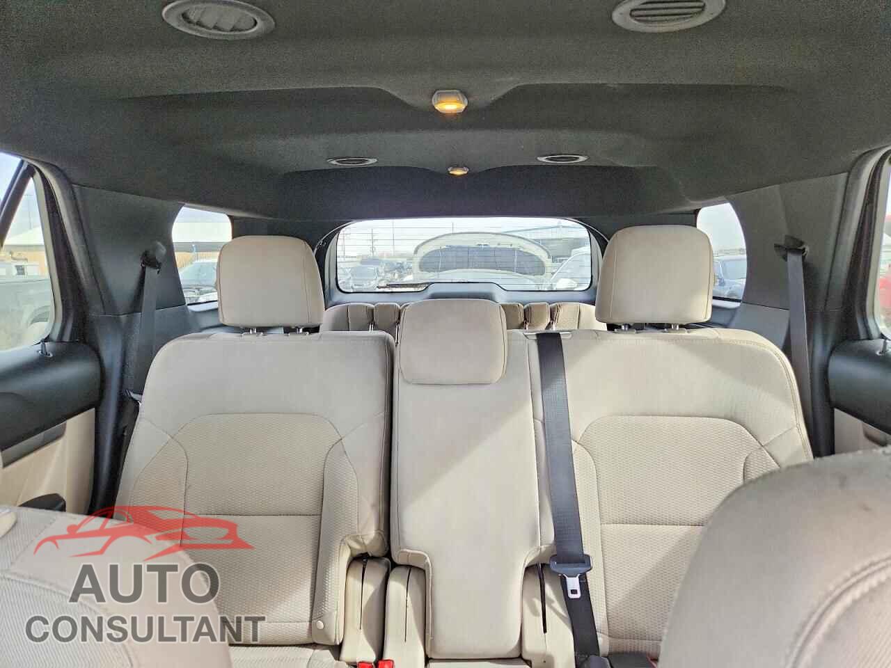 FORD EXPLORER 2019 - 1FM5K7D88KGA71655