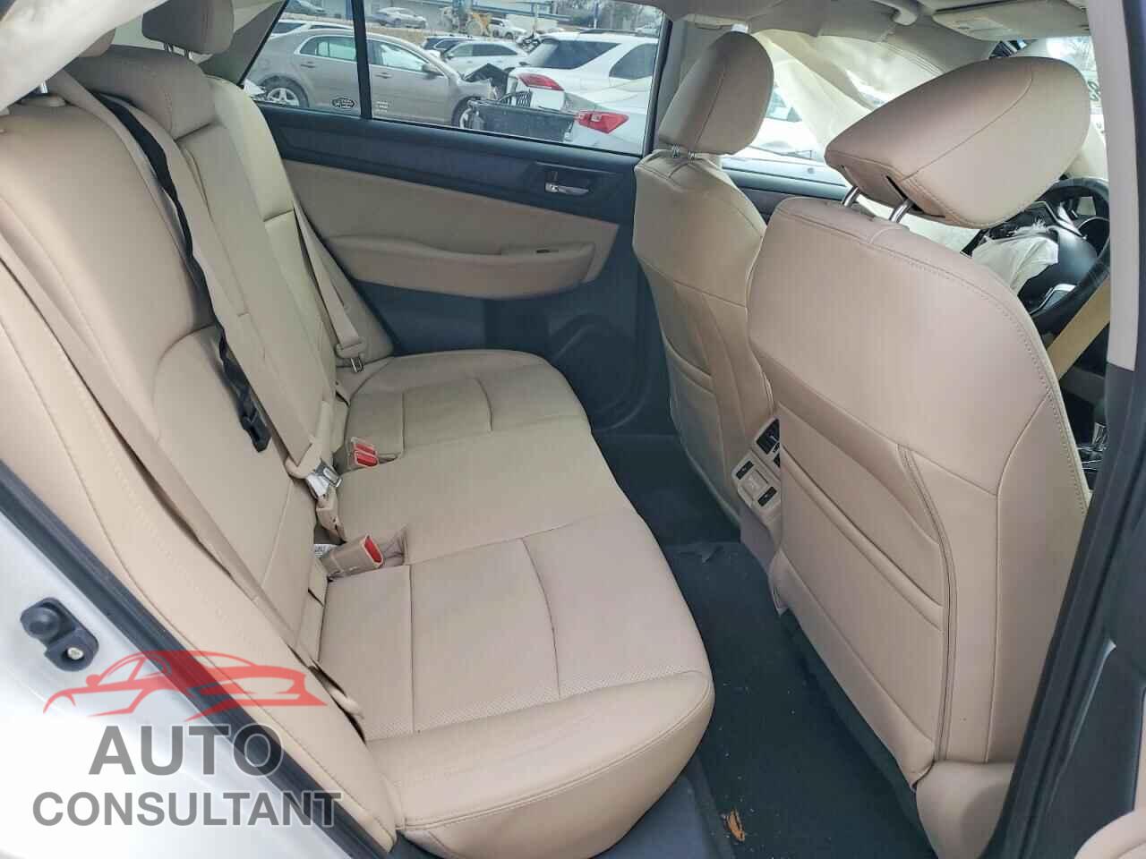 SUBARU OUTBACK 2018 - 4S4BSANC9J3376543