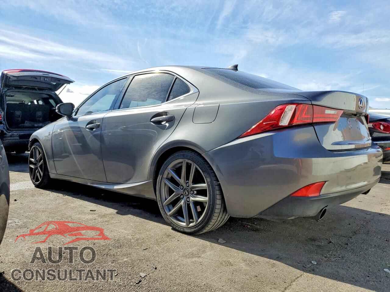 LEXUS IS 2014 - JTHBE1D23E5014267
