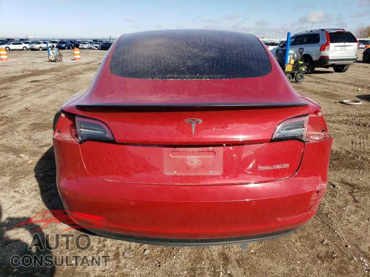 TESLA MODEL 3 2018 - 5YJ3E1EB6JF055375