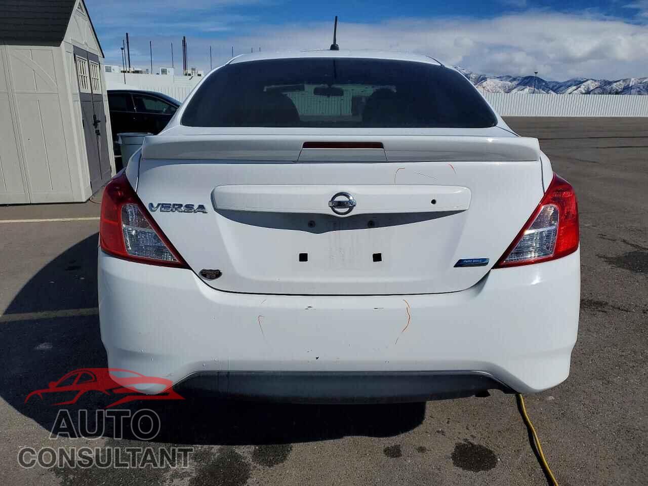 NISSAN VERSA 2016 - 3N1CN7AP7GL822927