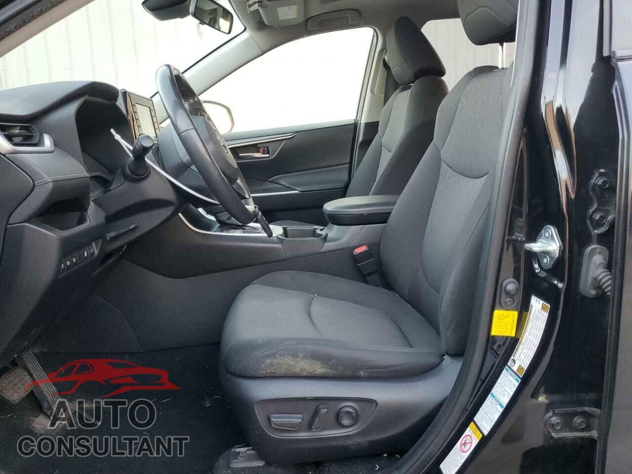 TOYOTA RAV4 2019 - JTMP1RFVXKD016799