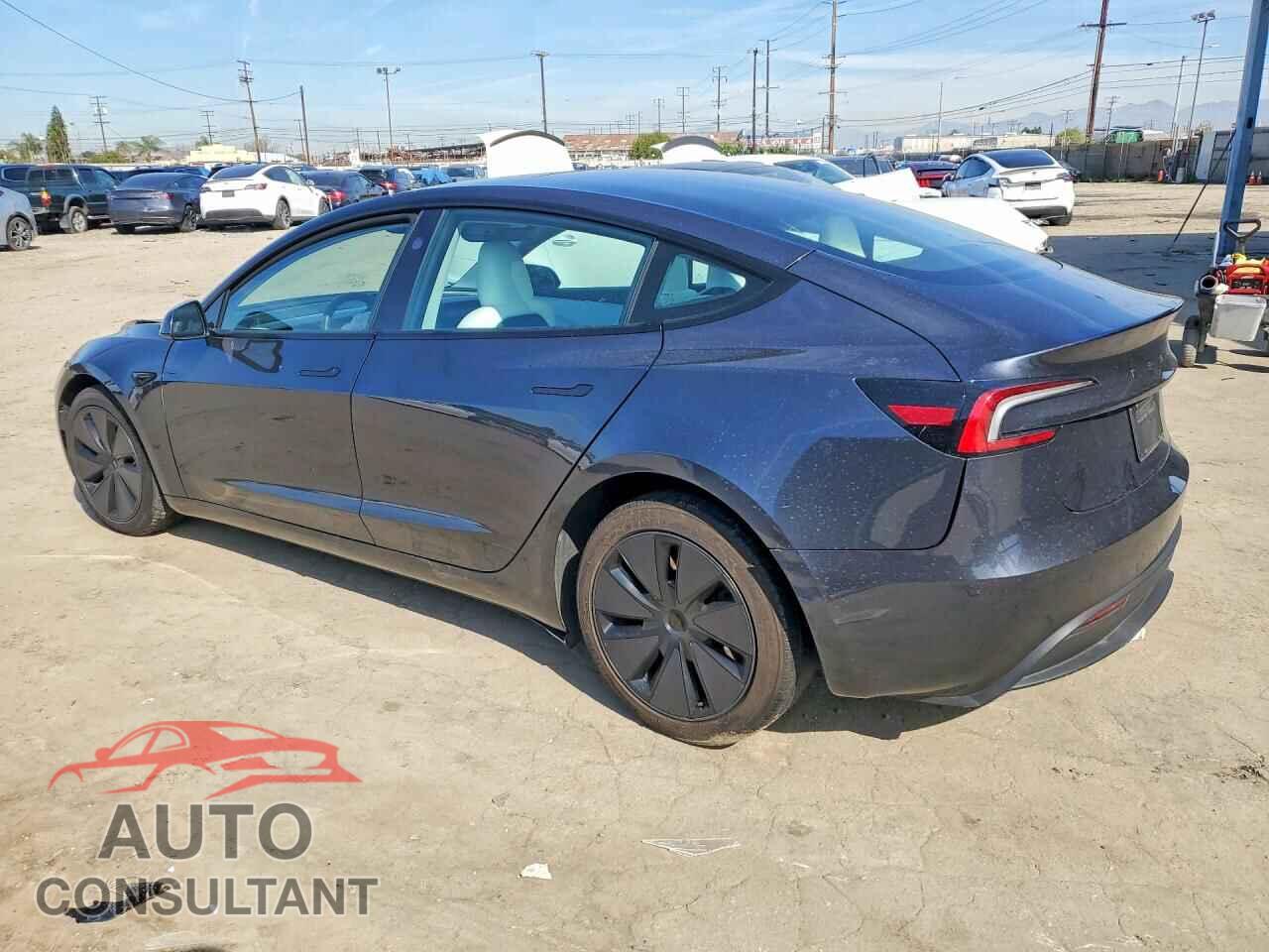 TESLA MODEL 3 2024 - 5YJ3E1EA8RF859065