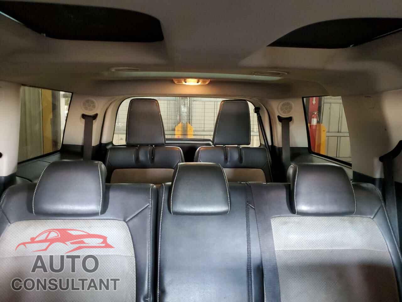 FORD FLEX 2011 - 2FMHK6DT2BBD25055