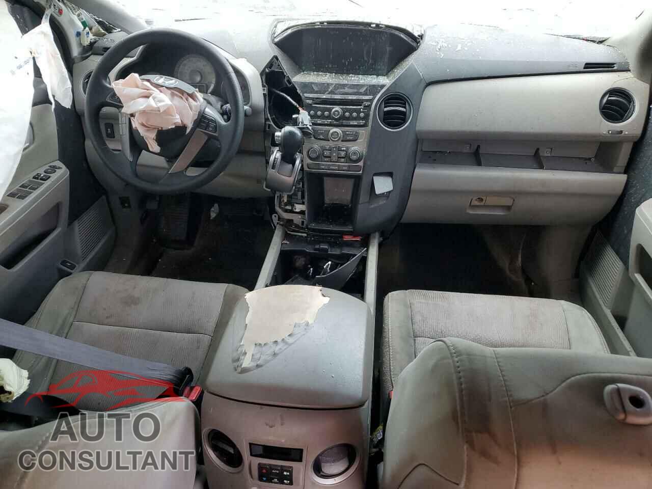 HONDA PILOT 2015 - 5FNYF3H46FB018944