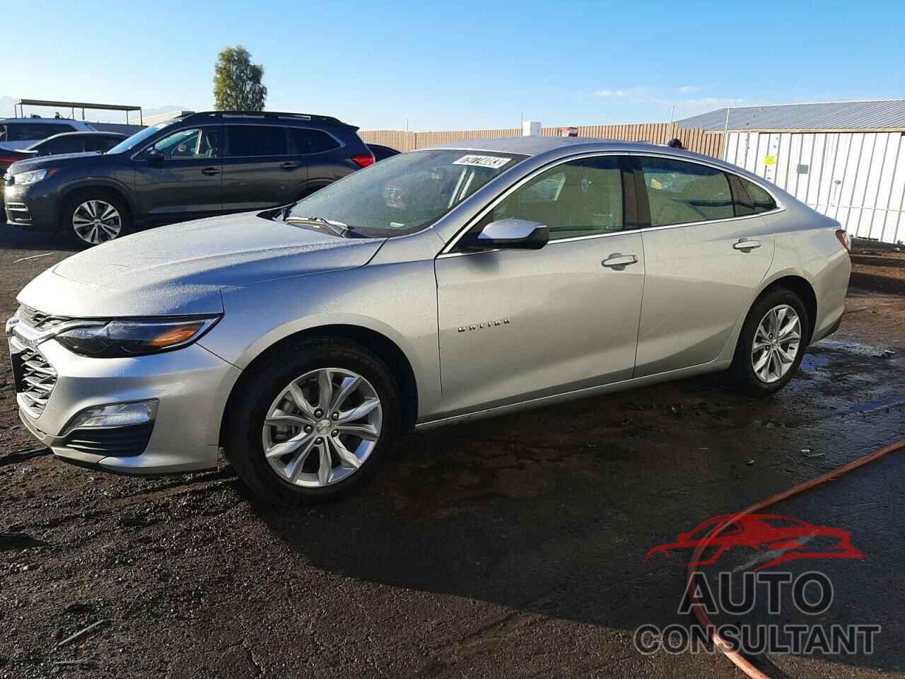 CHEVROLET MALIBU 2020 - 1G1ZD5ST3LF113743