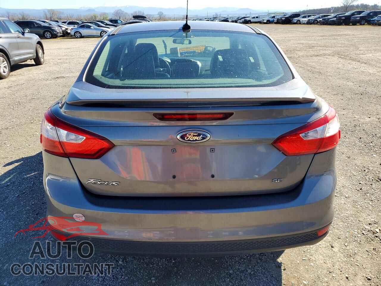 FORD FOCUS 2014 - 1FADP3F21EL323962