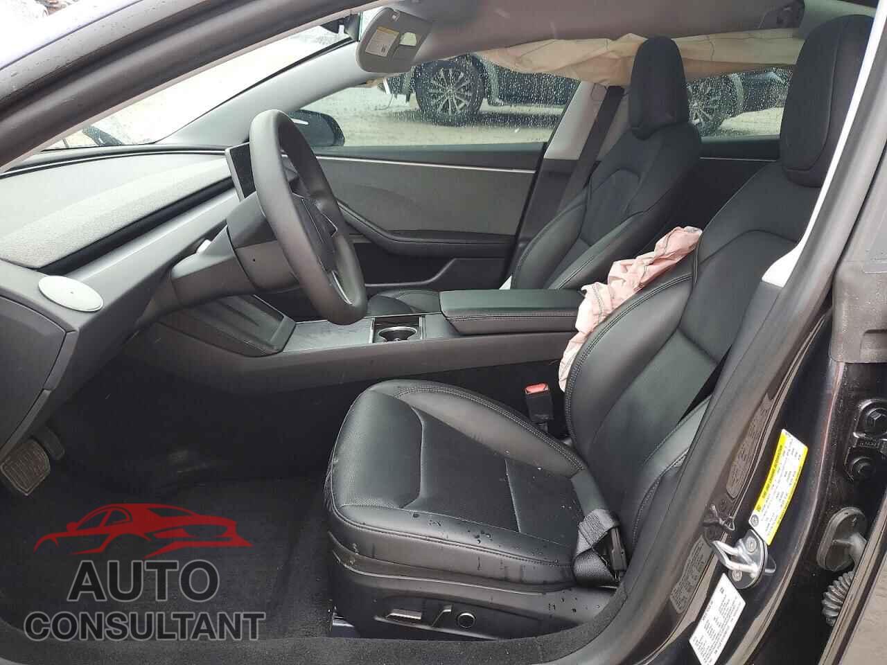 TESLA MODEL 3 2025 - 5YJ3E1EA1SF907124