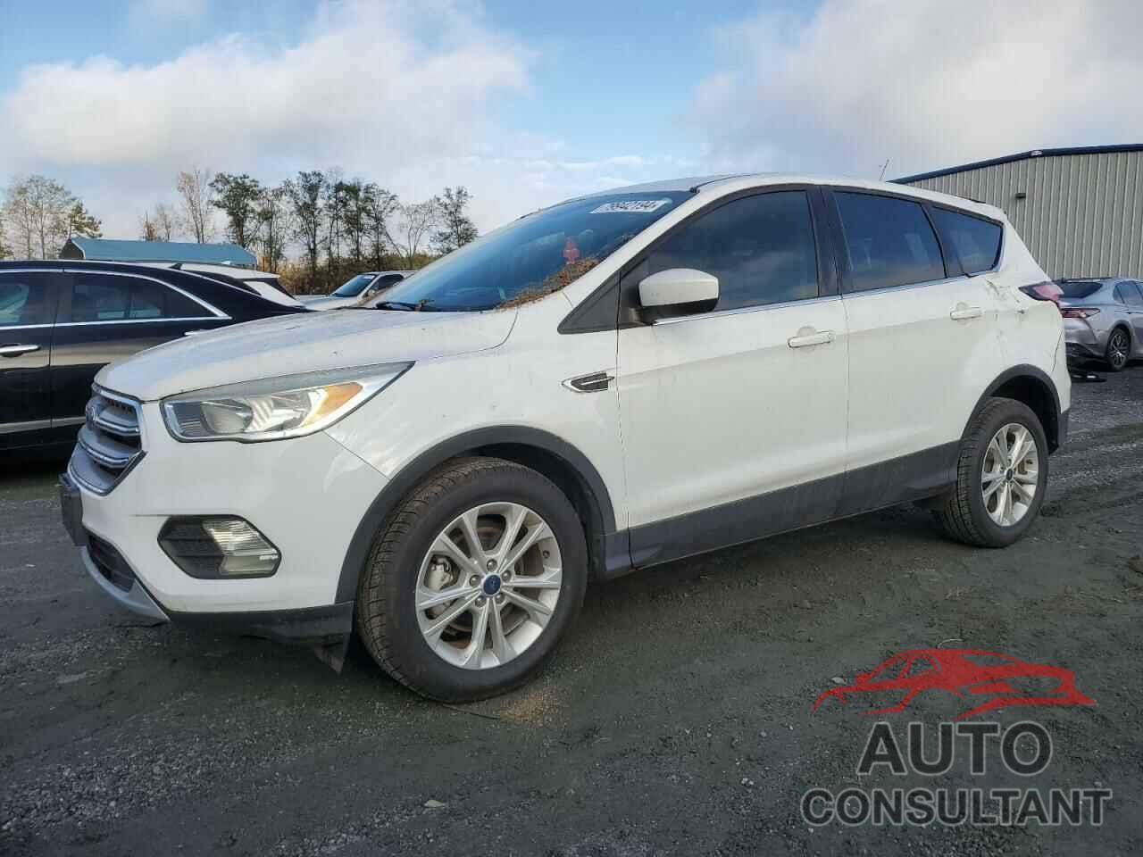 FORD ESCAPE 2017 - 1FMCU0GD1HUE94315