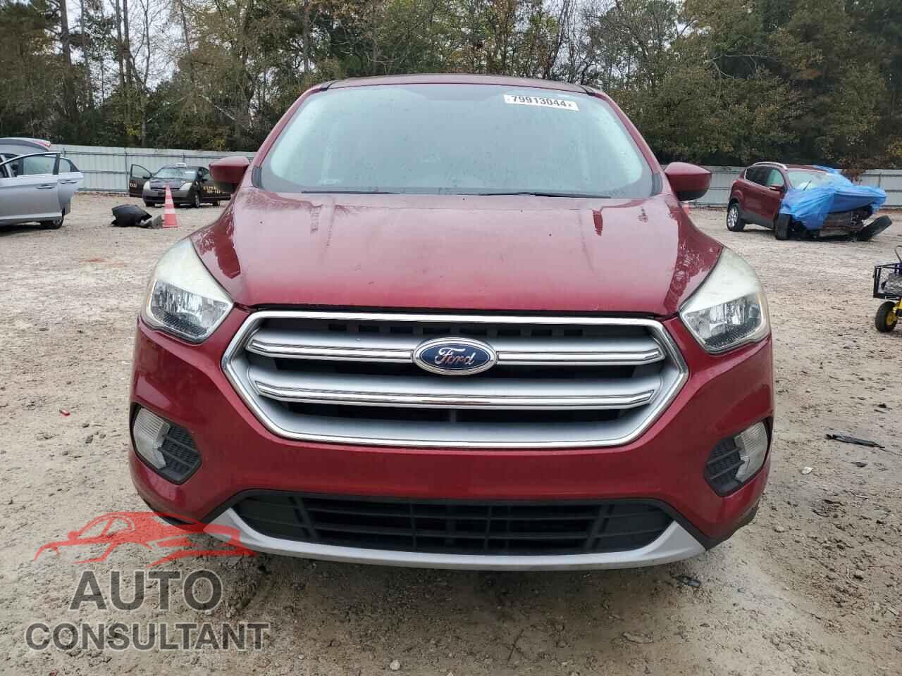 FORD ESCAPE 2017 - 1FMCU0GD4HUB48954