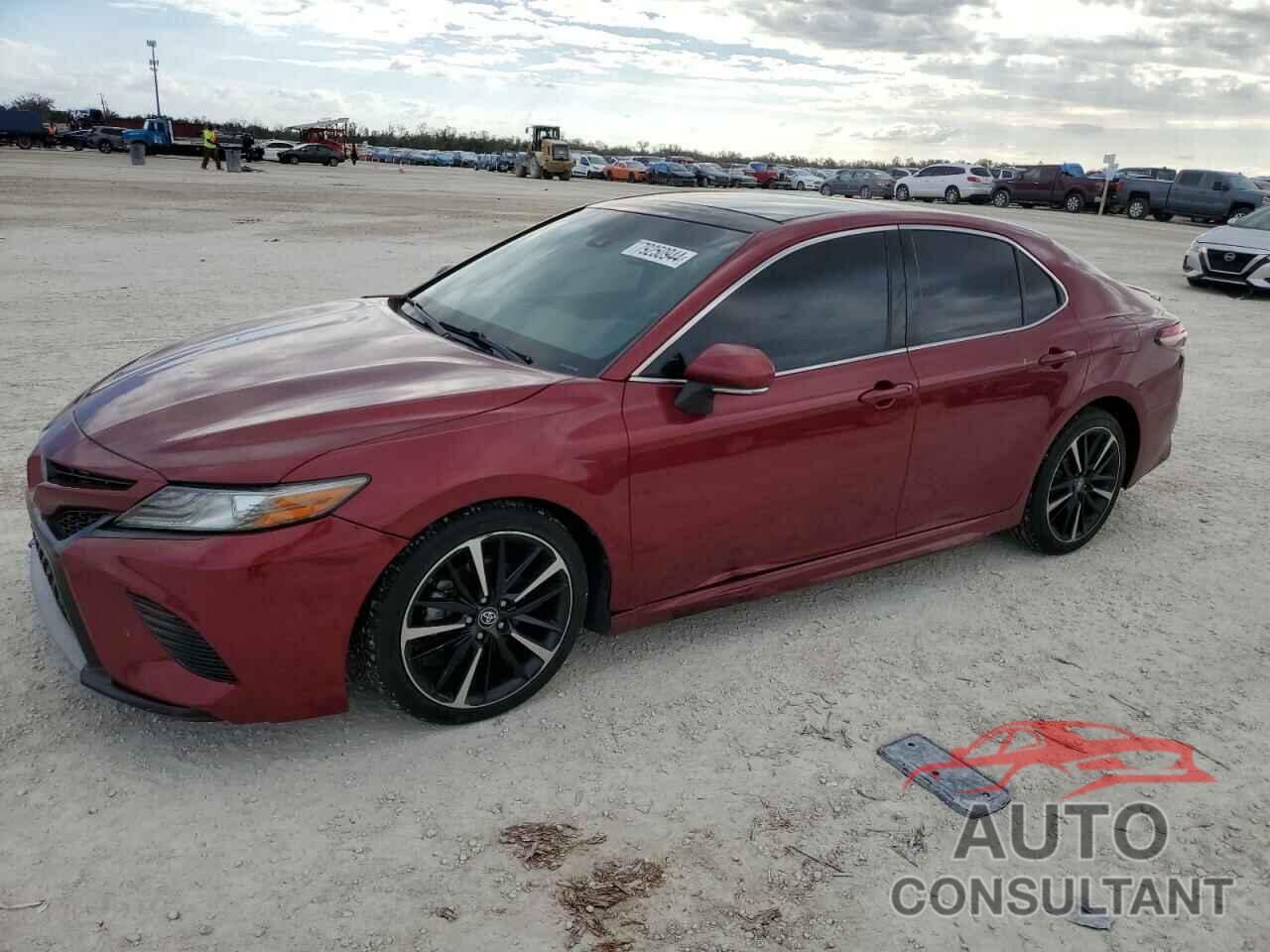 TOYOTA CAMRY 2018 - 4T1B61HK7JU567265
