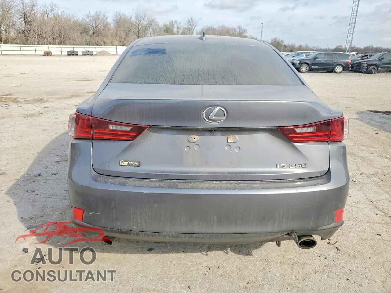 LEXUS IS 2015 - JTHBF1D2XF5044428