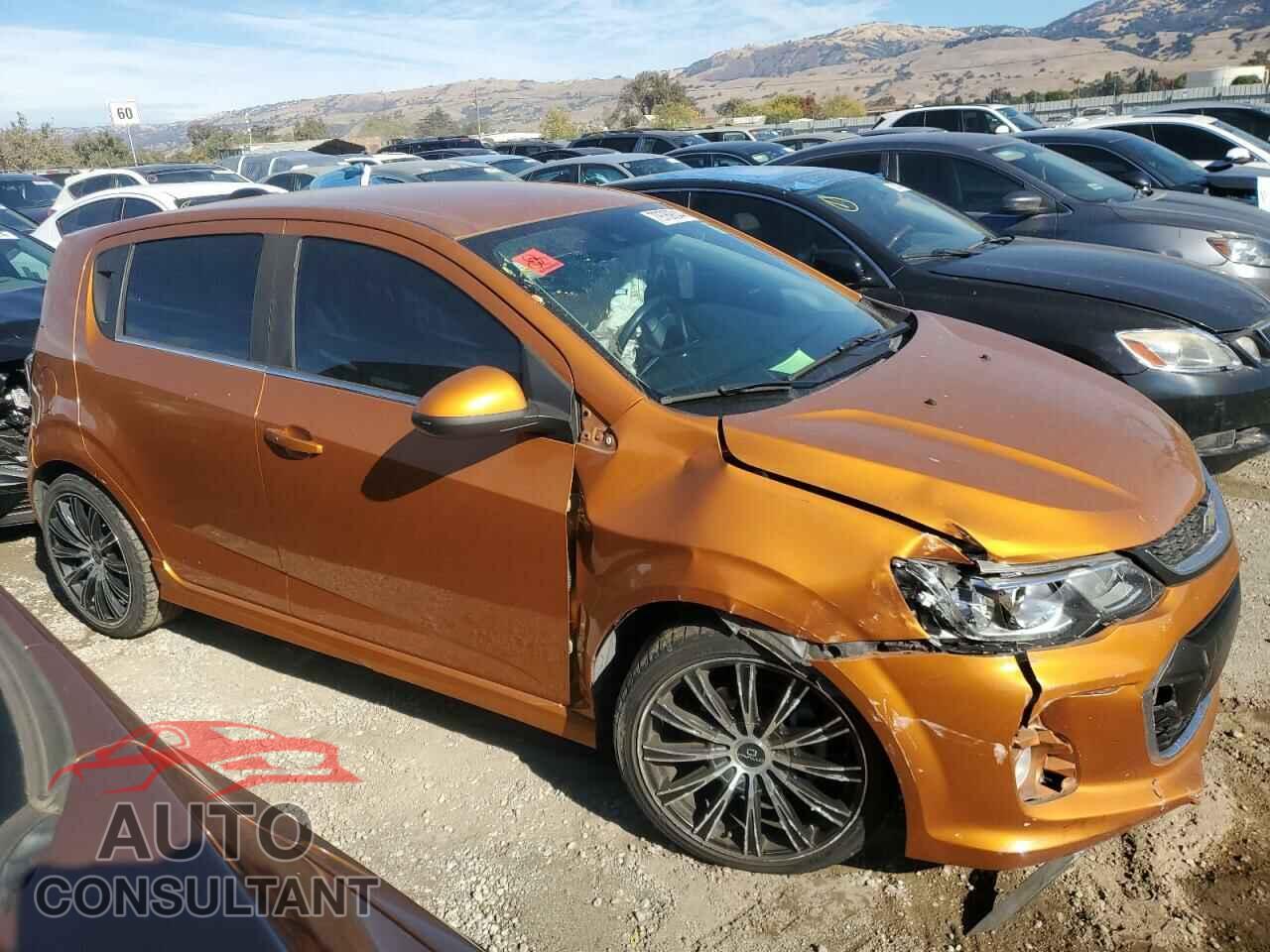 CHEVROLET SONIC 2017 - 1G1JF6SB2H4116771