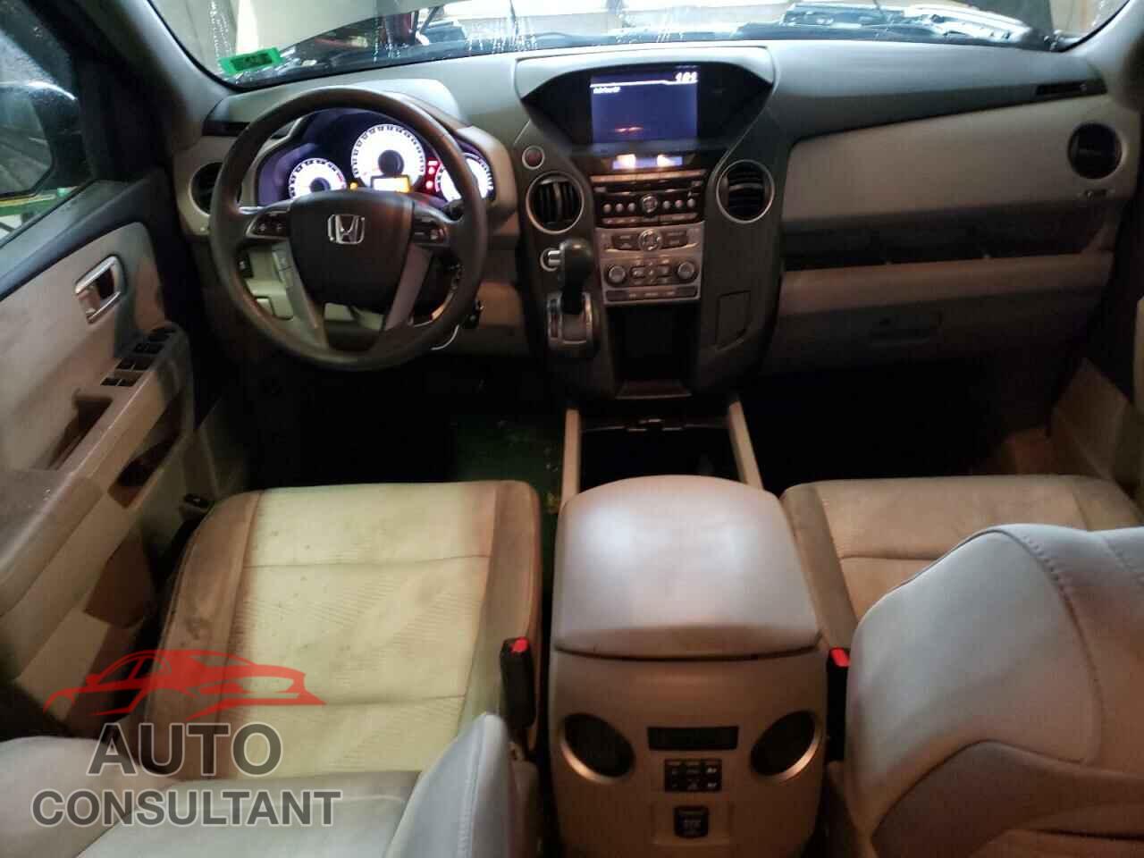 HONDA PILOT 2015 - 5FNYF4H21FB036742