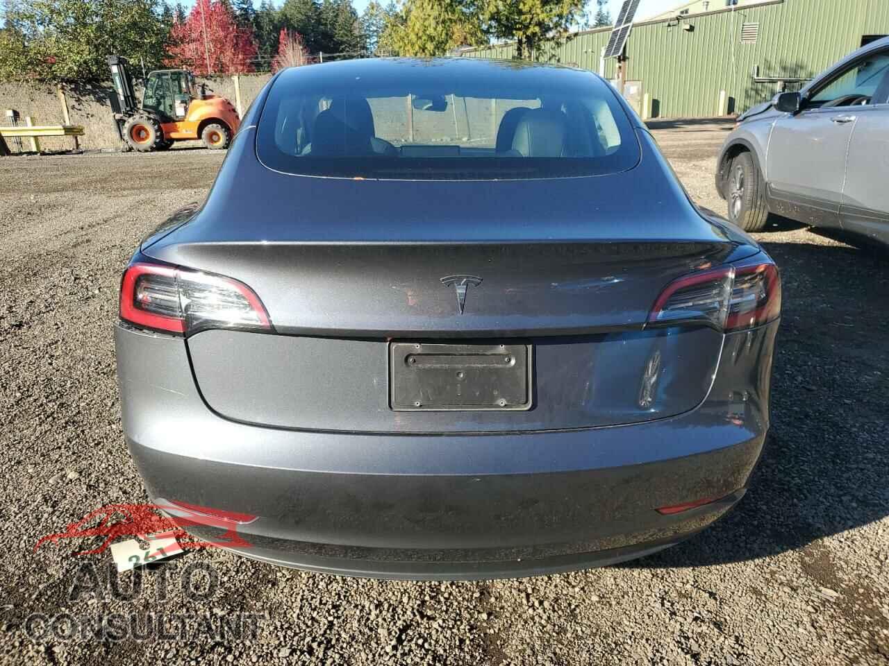 TESLA MODEL 3 2023 - 5YJ3E1EA9PF705820