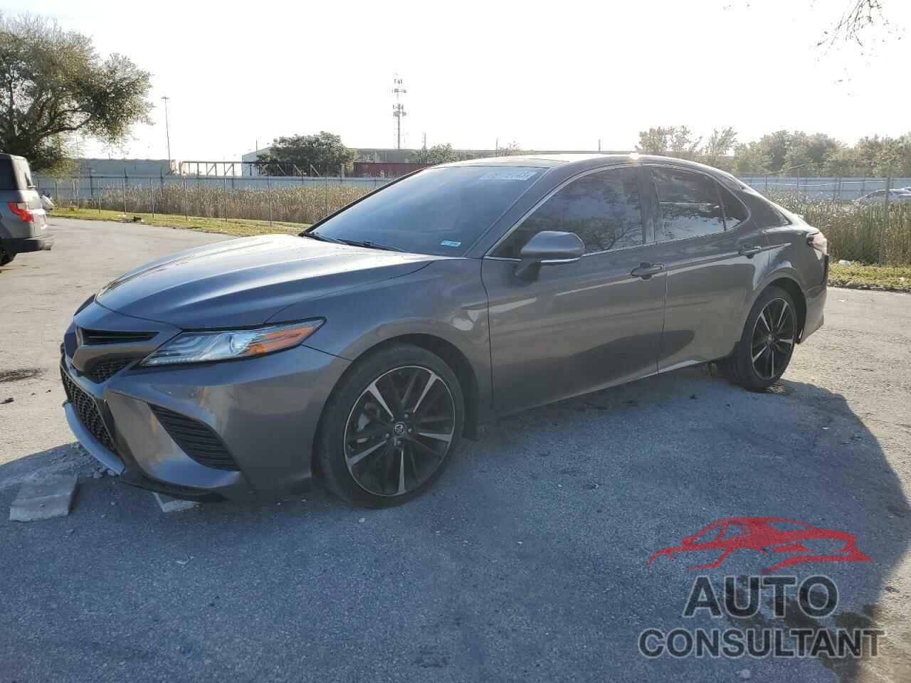 TOYOTA CAMRY 2018 - 4T1B61HKXJU141232