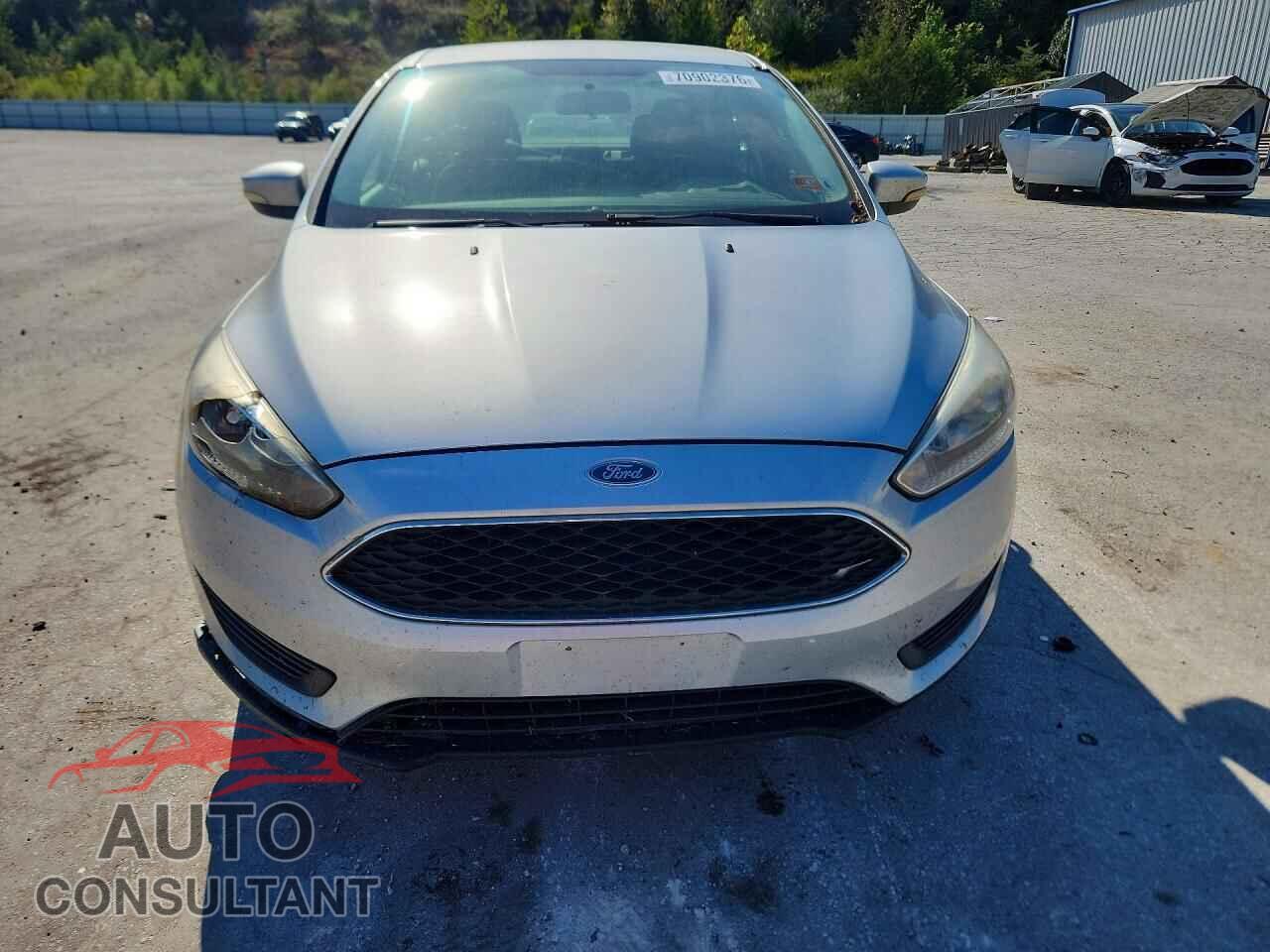FORD FOCUS 2017 - 1FADP3F23HL313292