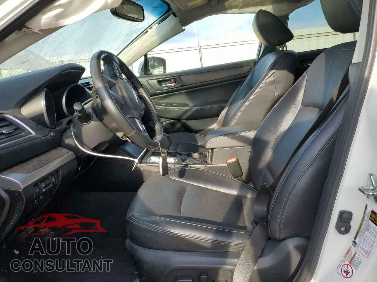 SUBARU OUTBACK 2017 - 4S4BSAKC9H3368456